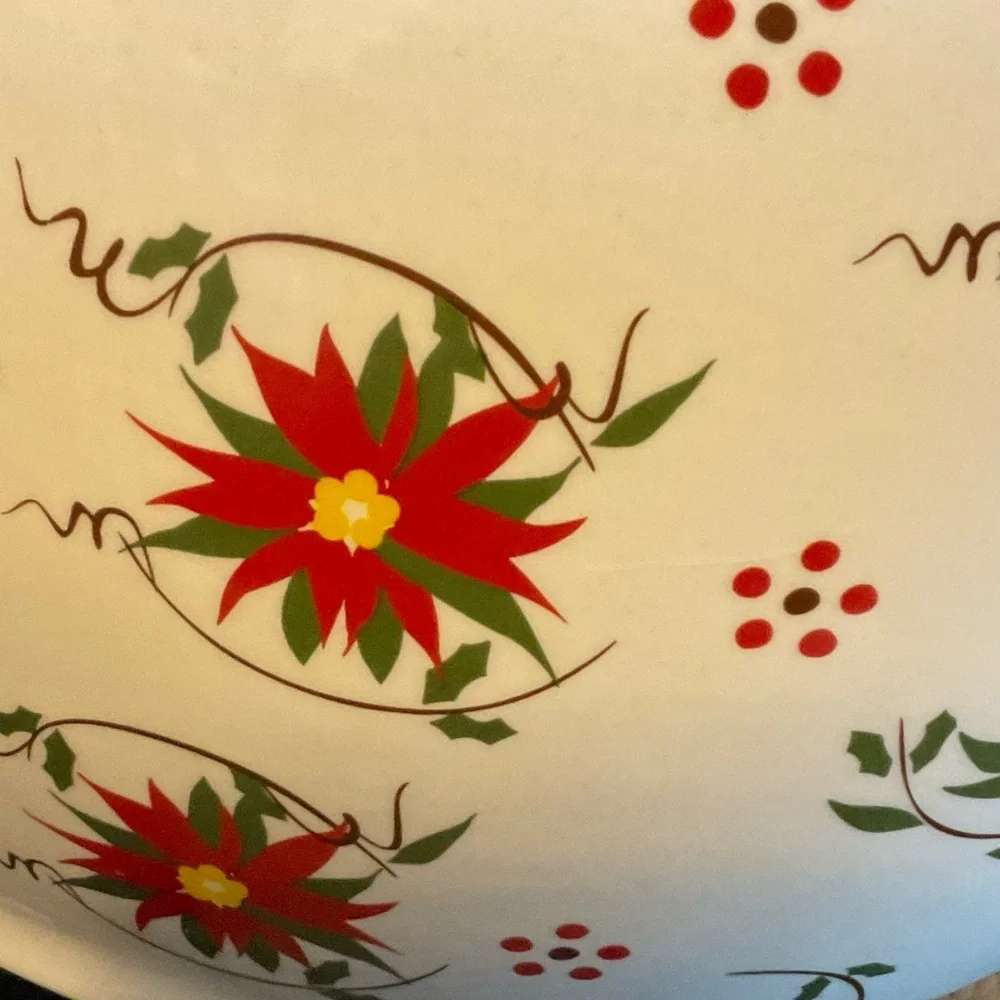 Temp-Tations 2 QT Asymmetrical Poinsettia Bowl with Cardinal and Ornaments